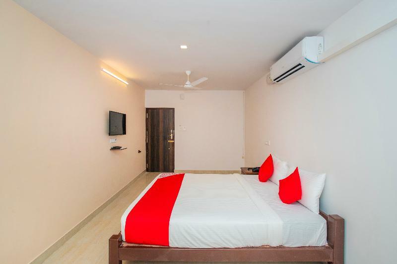 Collection O 16626 Rajkamal Stay Inn Bangalore Buitenkant foto